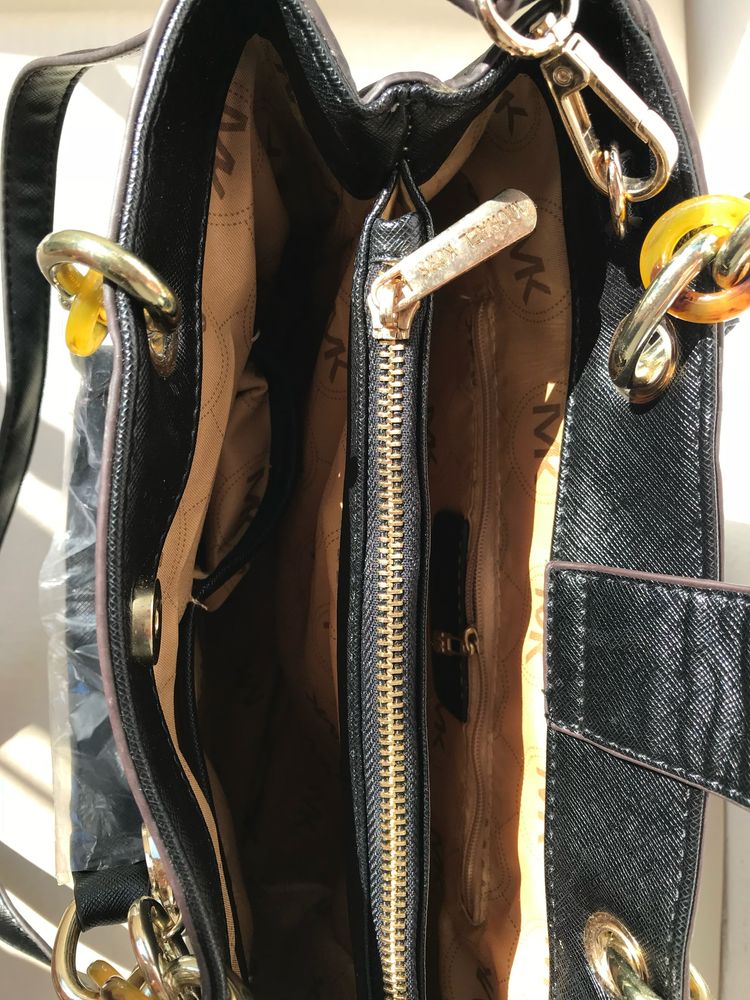 Чанта Michael Kors