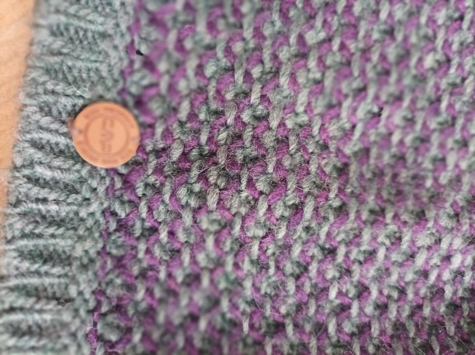 Нови шапки CMP/Barts