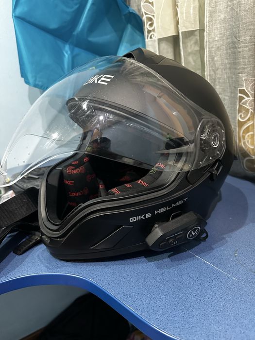 Мото шлем Gike с горнитурам