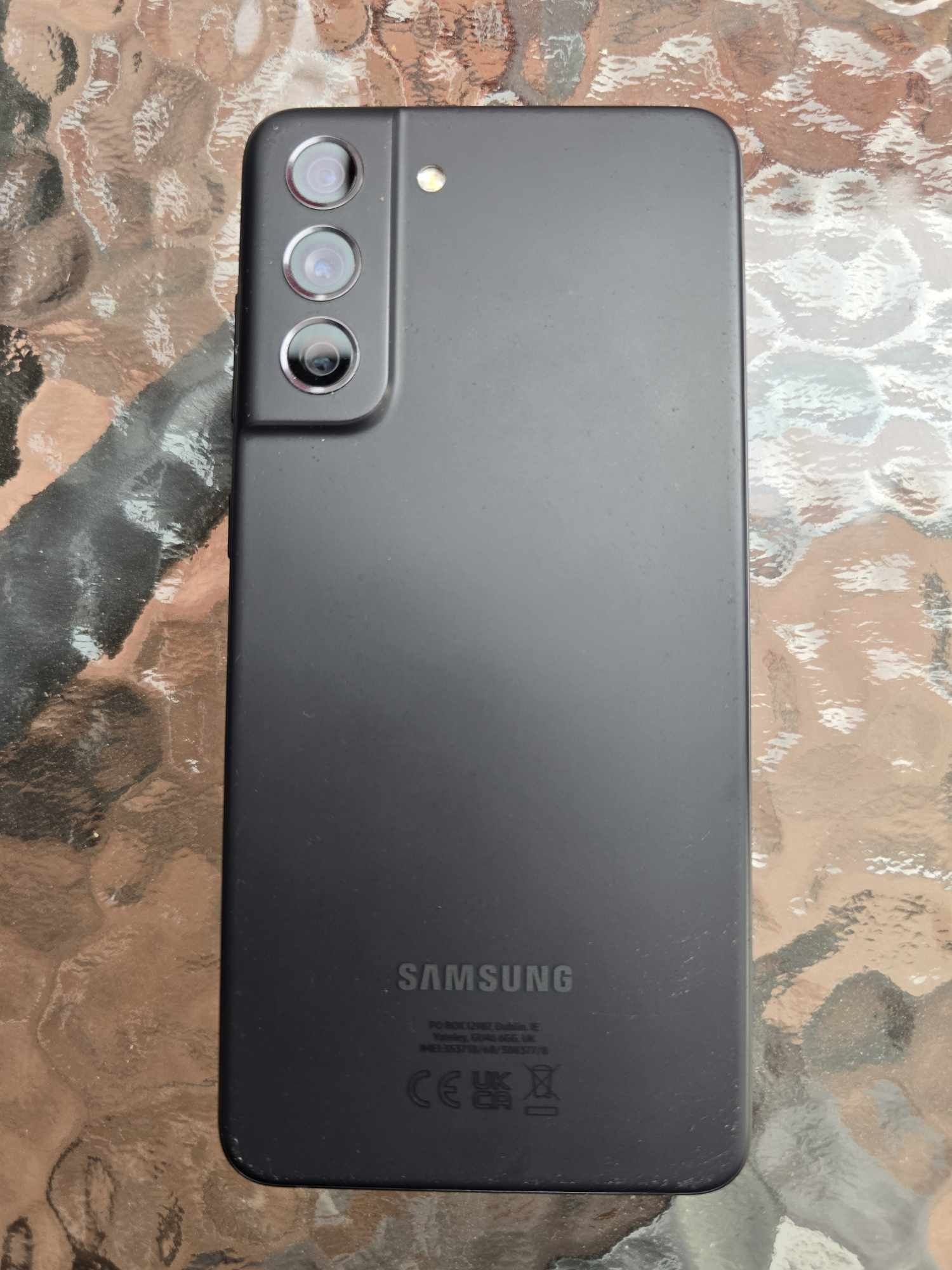 Samsung Galaxy S-21 FE  128-GB 6-GB-Ram