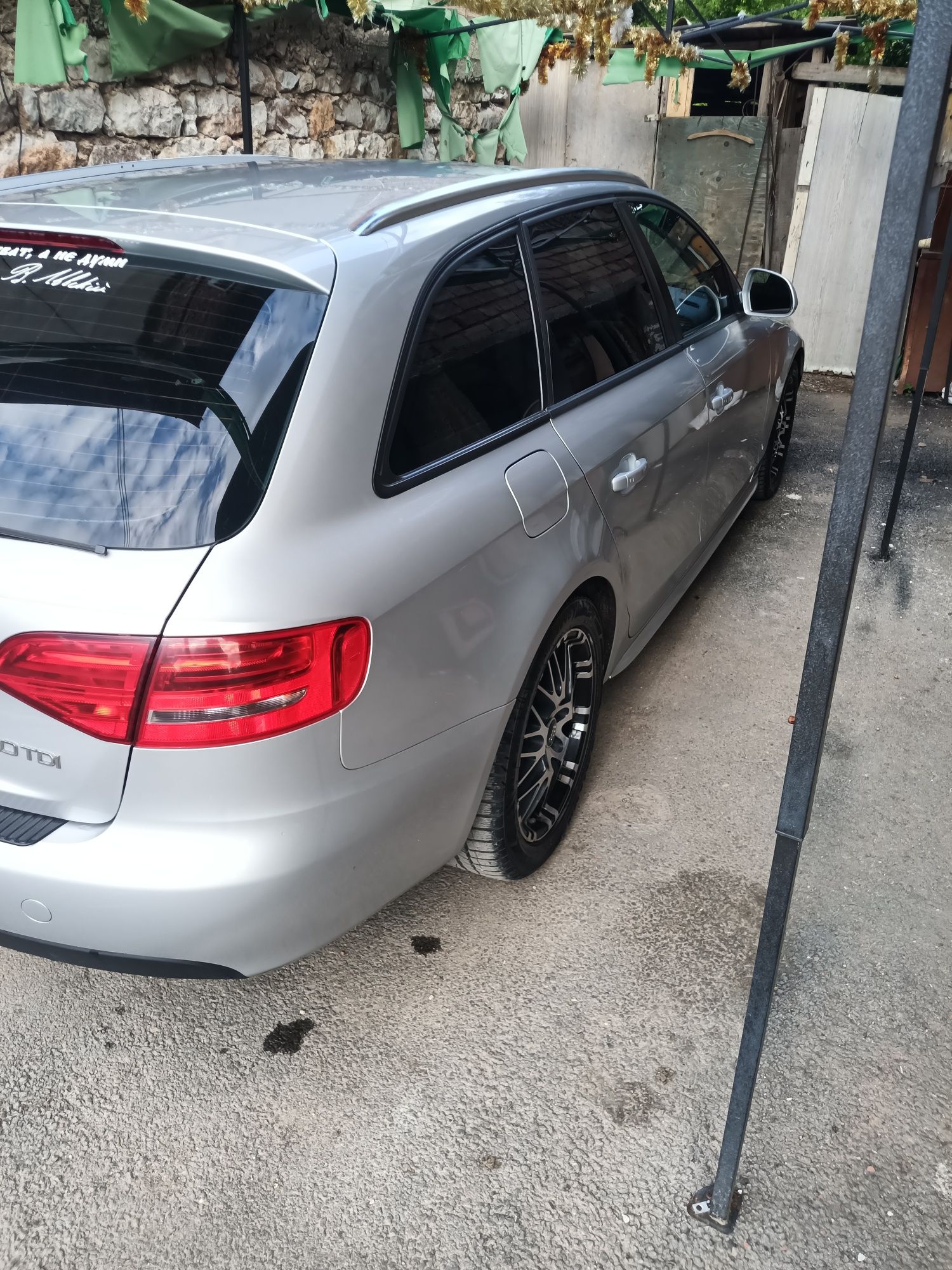 Ауди а4 б8 12300
