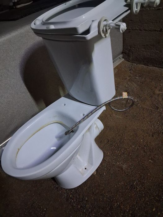 Унитаз бесплатно Унитаз