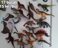 7 dinozauri  jucarii