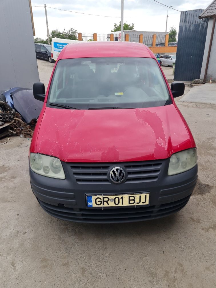 Dezmembrez Vw Caddy 1.9 tdi/ 1.6 benzina