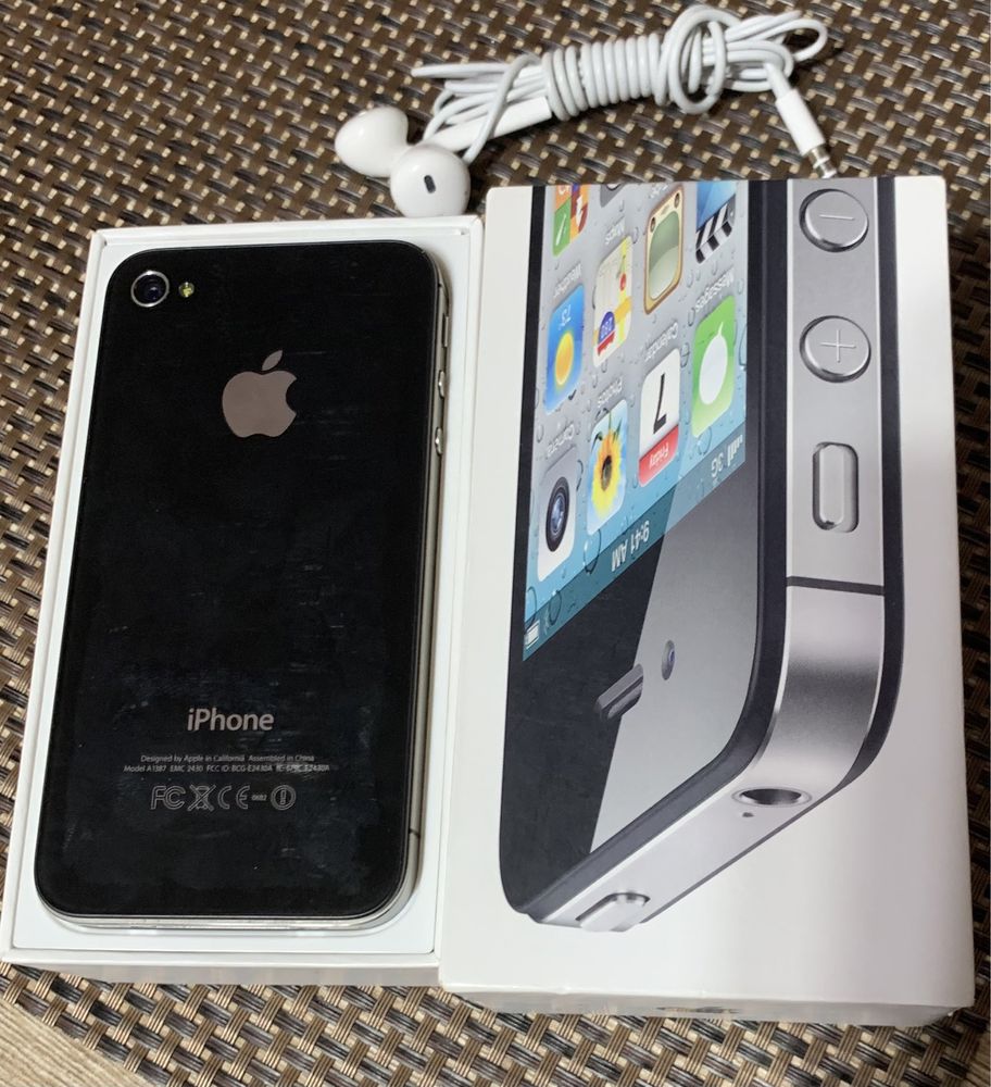 Telefon iPhone 4S