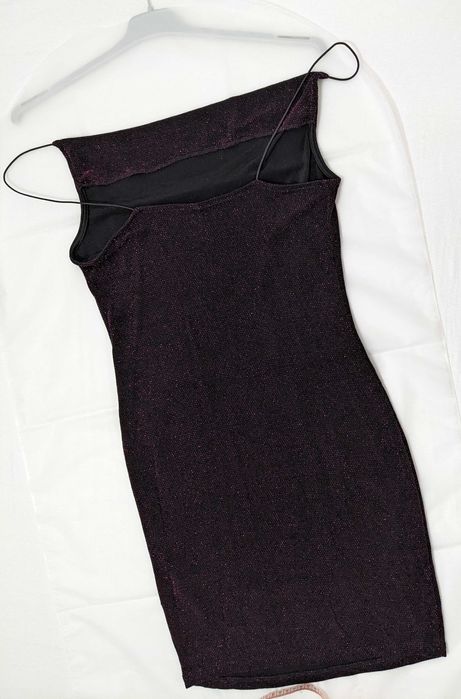 Rochie nouă H&M Divided, mărime S/M, neagră cu fir metalic