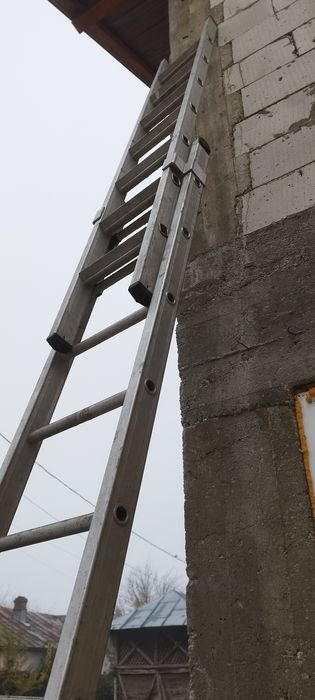 Scara aluminiu 3 tronsoane