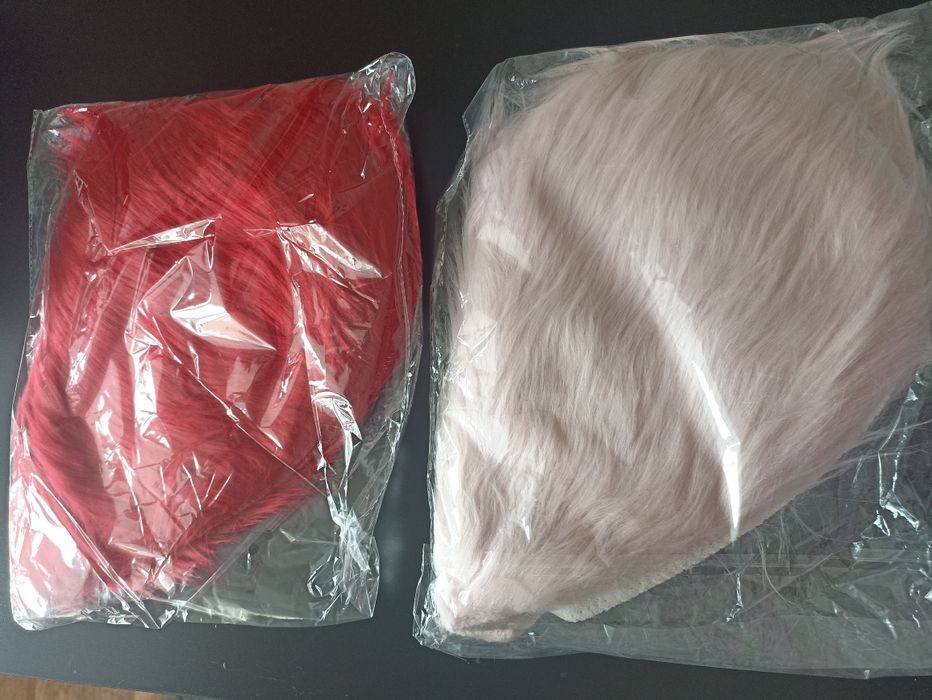 Set covorase inimioare/inimi roz-rosu pufoase copii/adolescenți