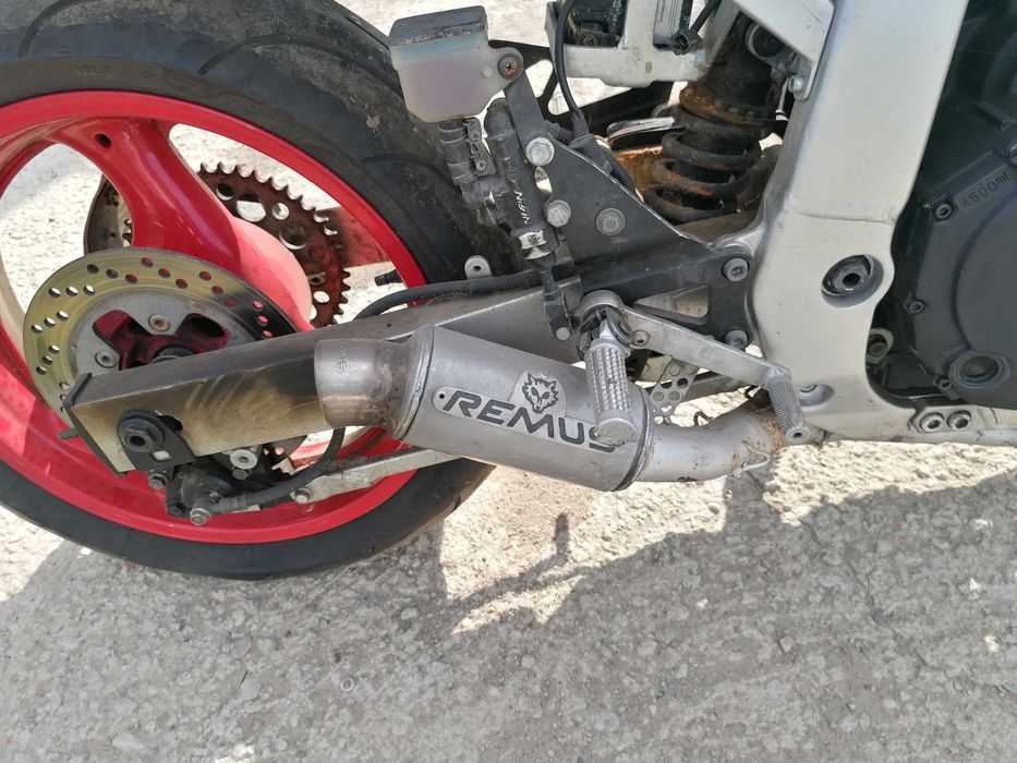 Suzuki gsxr 750 stretfigter