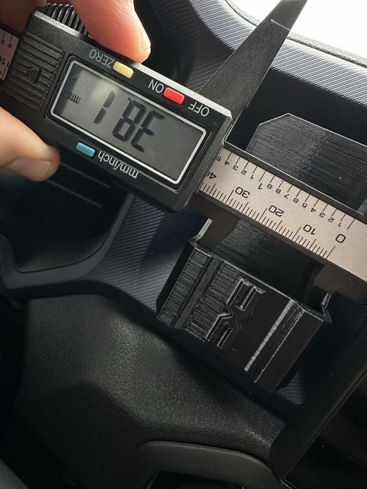 Държач за дистанционно – YouClip