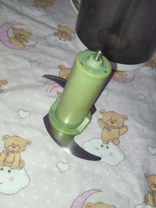 Уред за приготвяне на пюрета Philips Avent 4в1