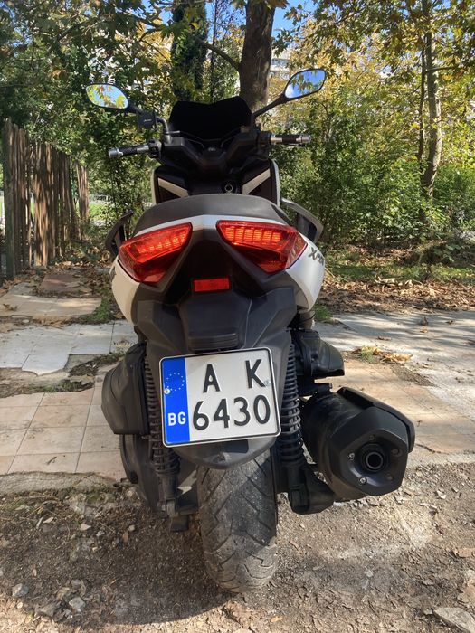 Yamaha X max 400
