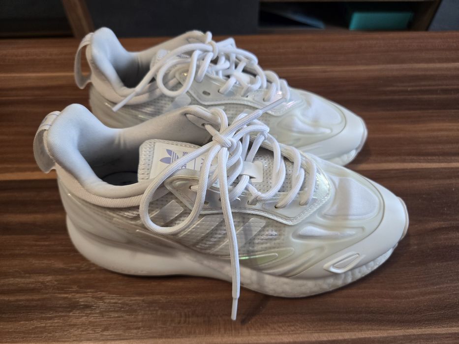 Adidasi originali Adidas ZX, marimea 35 si 1/2