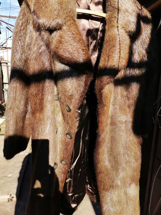 Разпродавам палта на косъм