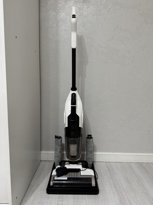 Беспроводной моющий пылесос (самочистящийся)