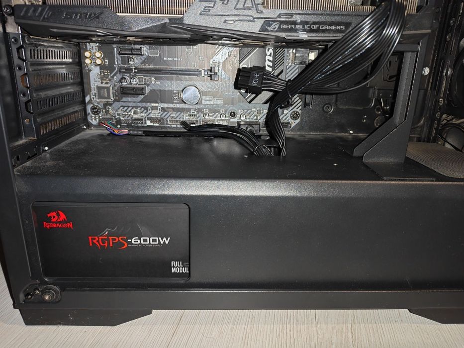 Sursa Redragon 600W + 80 Bronze