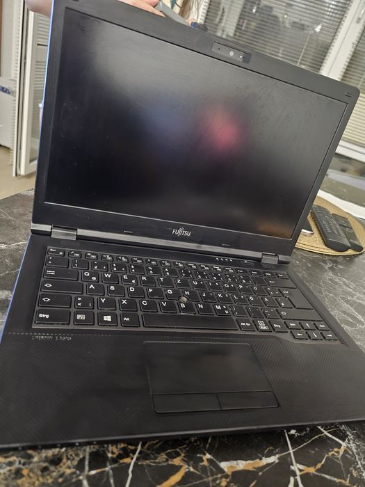 Fujitsu Lifebook e449