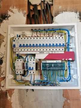 Electrician cu experienta