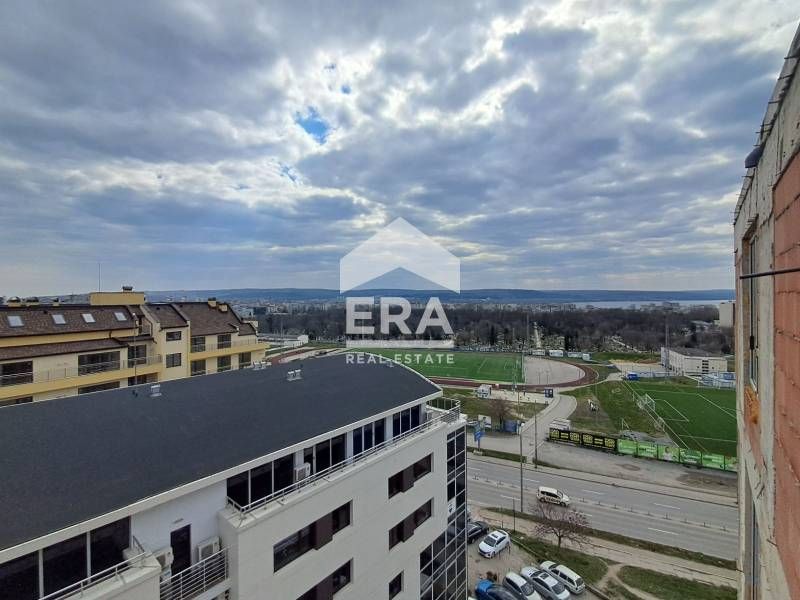 Двустаен ексклузивен апартамент за продажба, в новостроящ се жилищен к