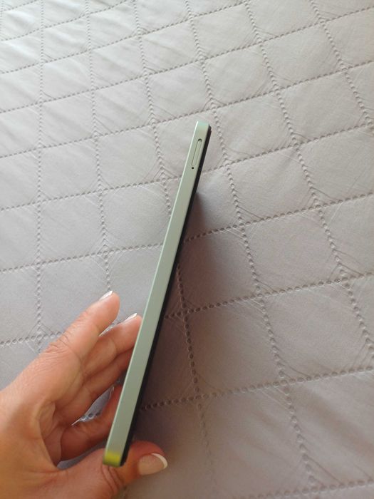 Продава се телефон Xiomi  Redmi 13C