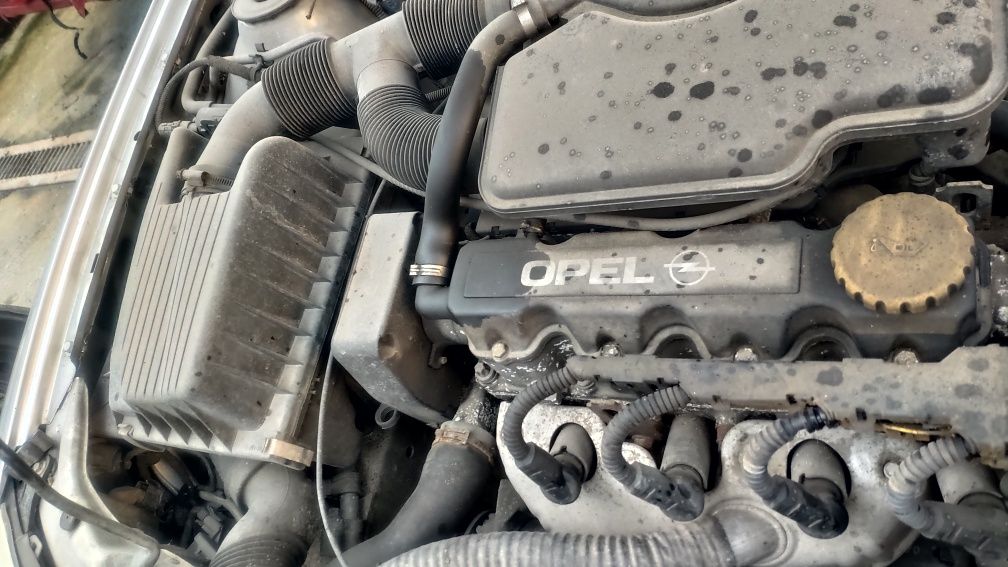 Части за Опел Астра 1.6i Opel Astra
