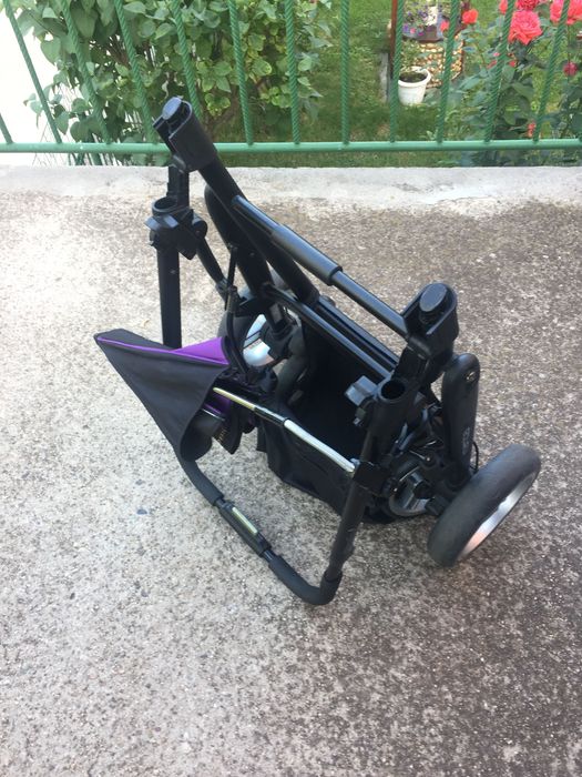 Бебешка количка МАМБА