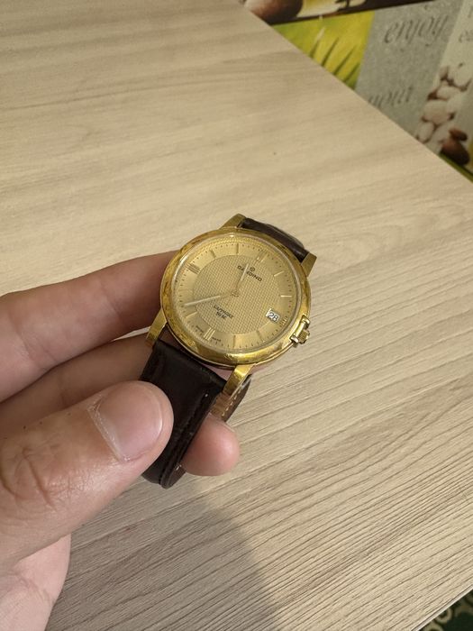 Часы швейцарские Candino Original продам срочно.Состояние хорошее