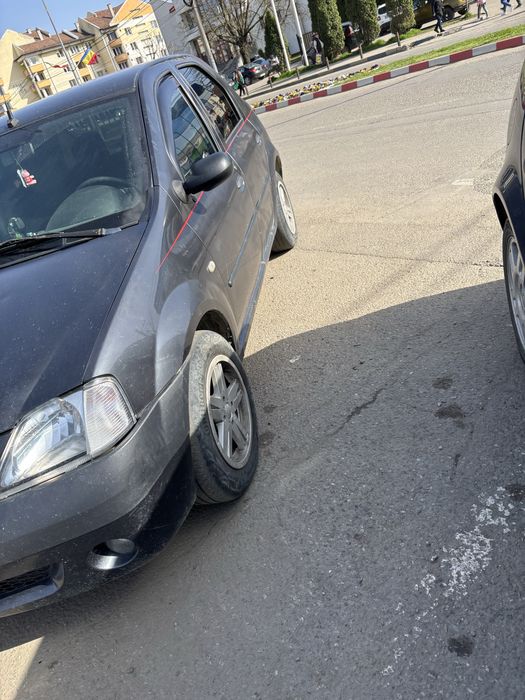 Vand sau schimb Dacia logan 1.5dci cu golf 4