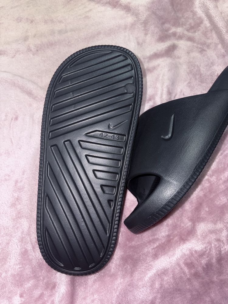 Papuci Nike Negru 42-43 eticheta Șlapi Calm Slide sandale sportswear