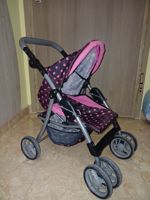 Количка за кукли