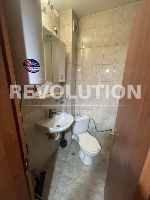 Дава се под наем Двустаен апартамент в Варна, Бриз - 60 кв.м за 375 € - Снимка #8