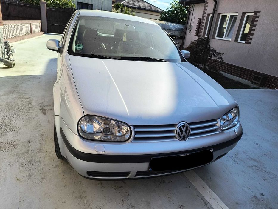 Volkswagen Golf 4 (2001)