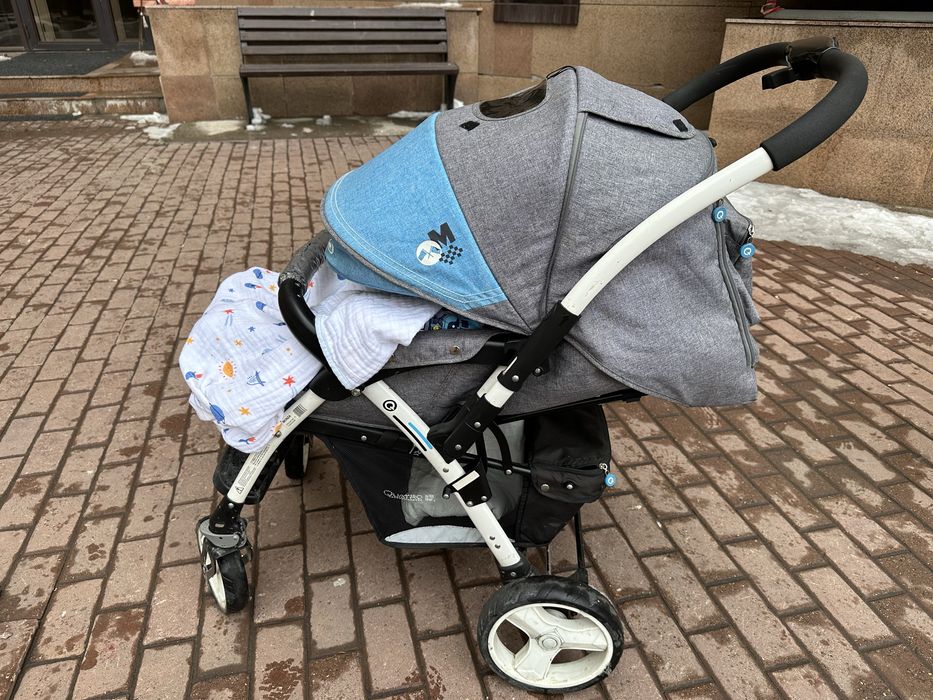 Польская коляска с перекидной ручкой