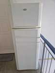 Frigider Whirlpool