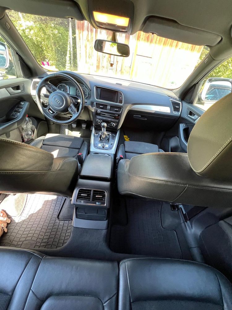 Audi Q5 2.0 tdi quattro pachet s-line