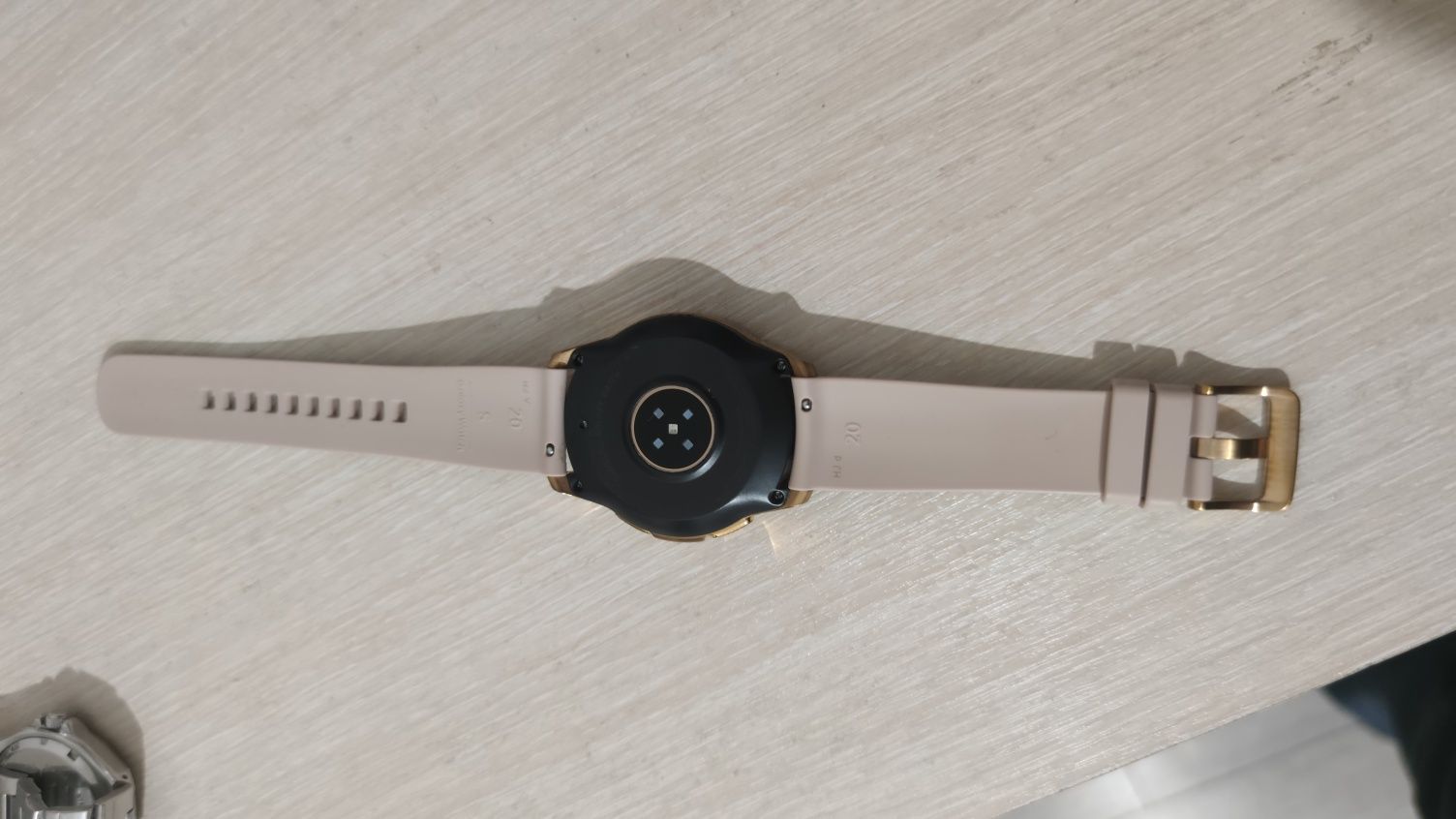 Часы Galaxy Watch 
SM-R810 42мм