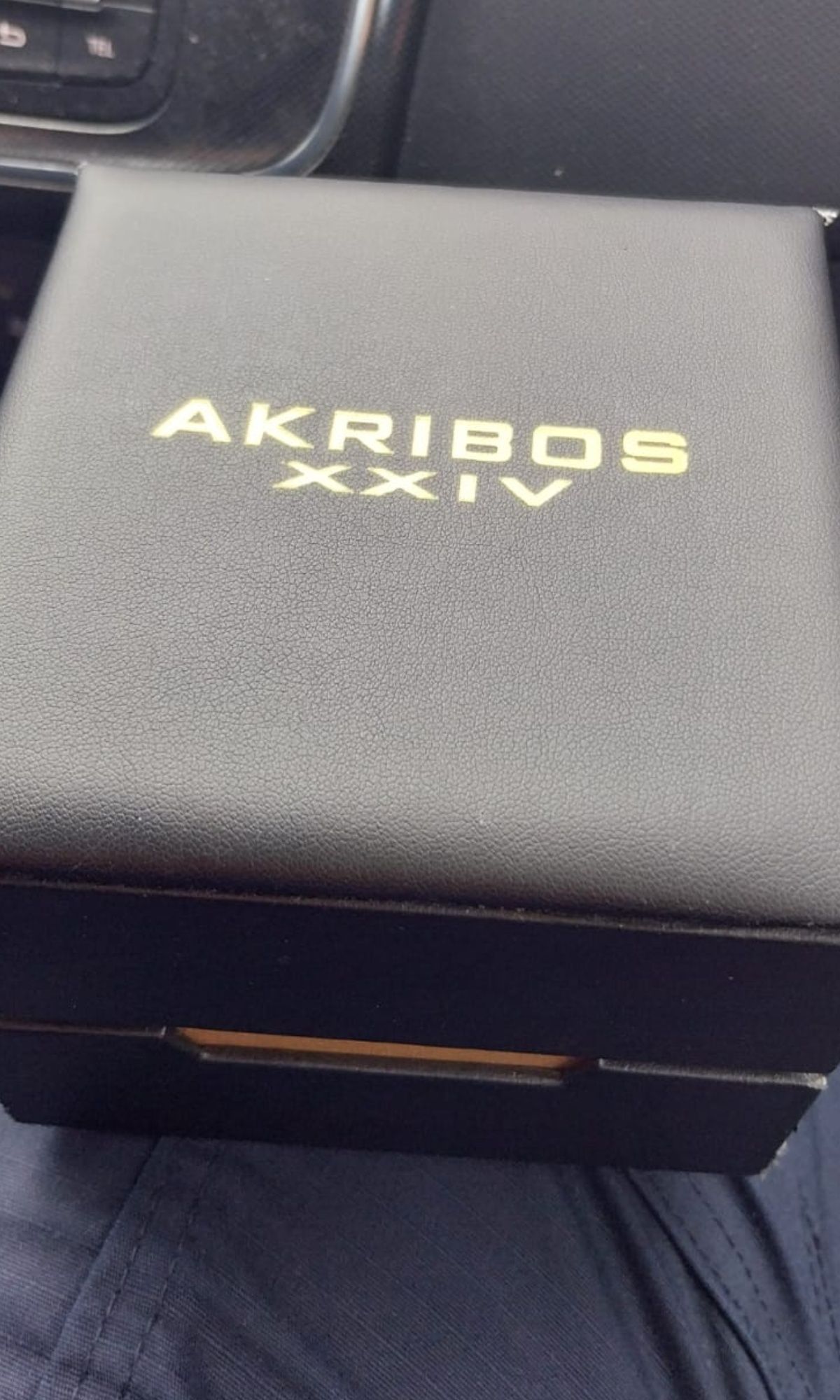 De vânzare ceas Akribos XXIV AK 865 ORIGINAL