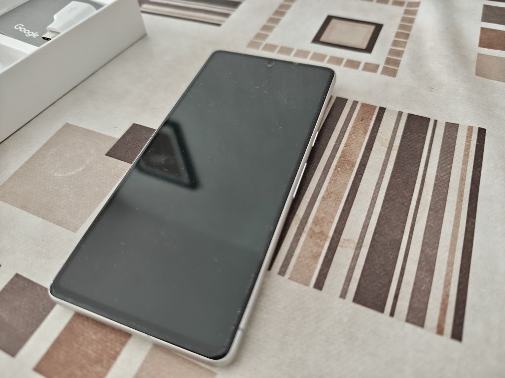 Смартфон Google Pixel 7