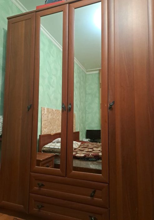 Спальный гарнитур