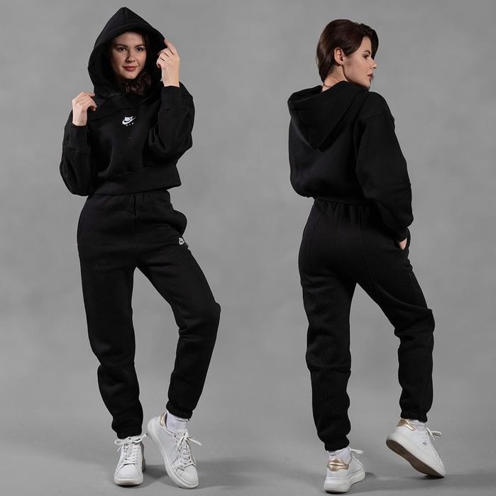 Нова колекция!Дамски зимни екипи-Nike