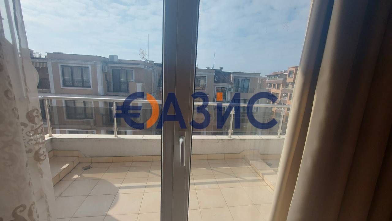 Продава се Четиристаен апартамент в Поморие - 160 кв.м за 1375 €/кв.м - Снимка #8