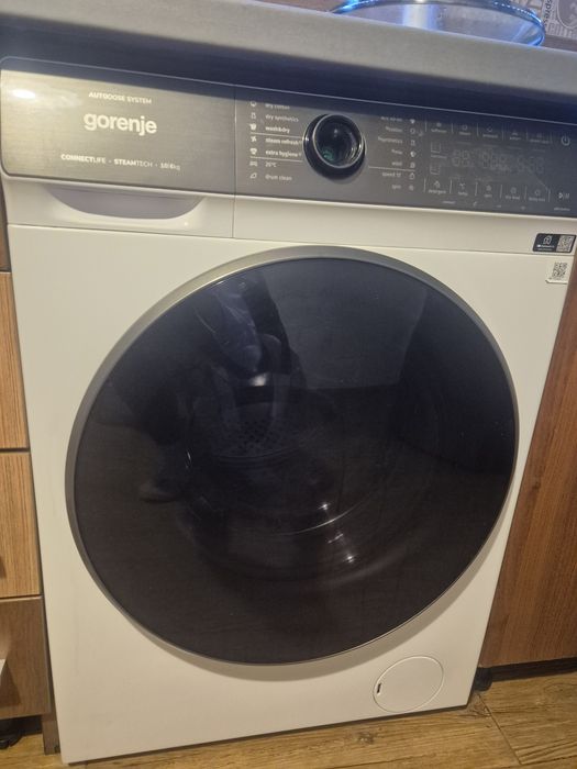 Masina de spalat si uscator Gorenje cu wifi