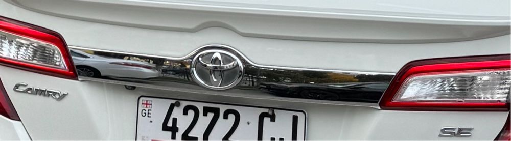 багаж молдинг от XLE  , нужен обычный SE