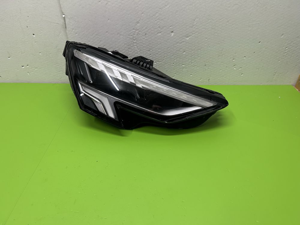 Far Audi A3 8Y0 full led adaptiv 2020-2023 dreapta