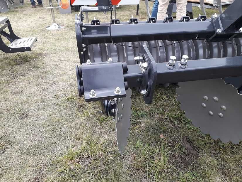 Cultivator de miriște Agro-Tom model AP Premium 3.5