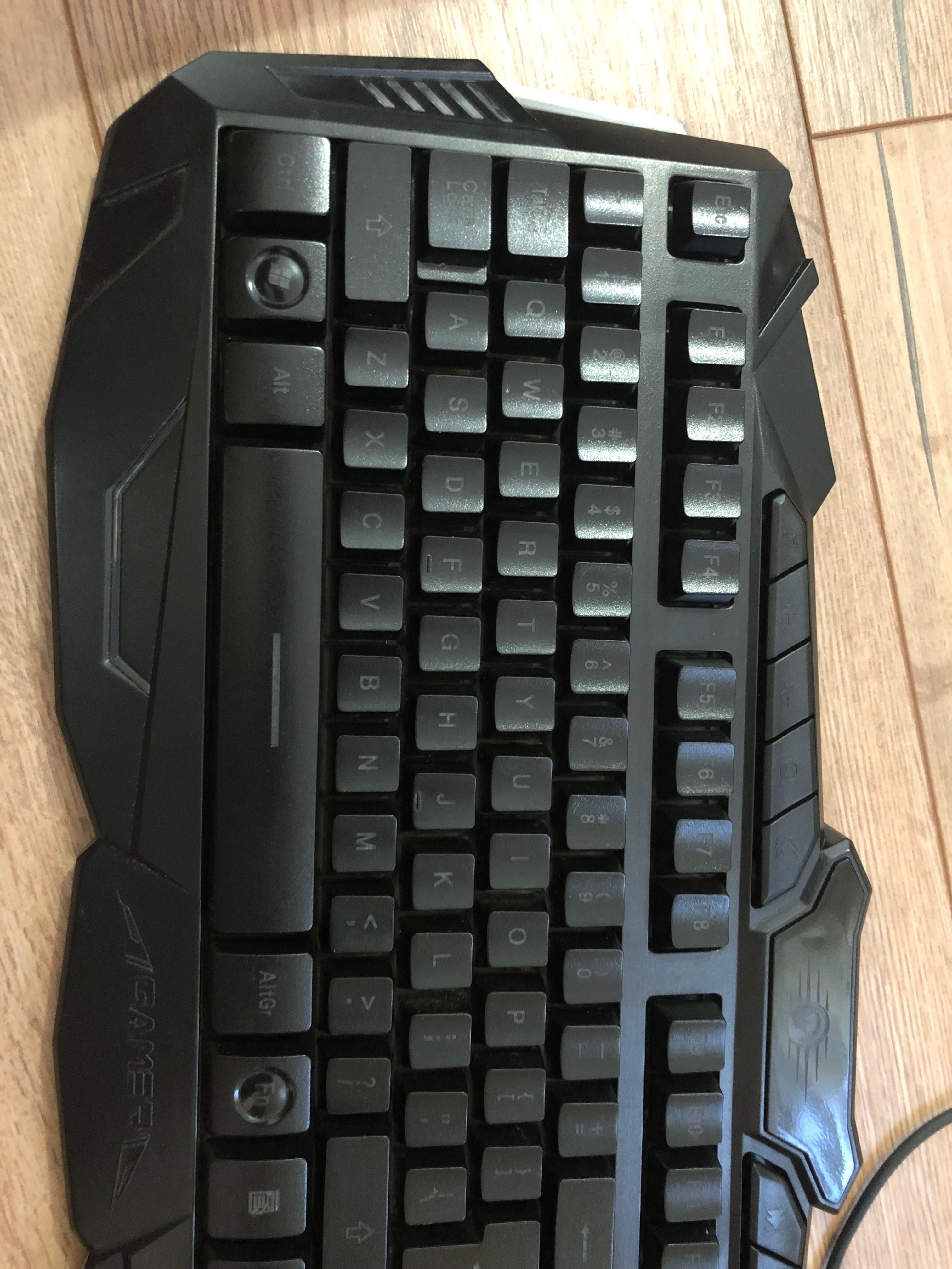 Tastatură gaming Marvo K400