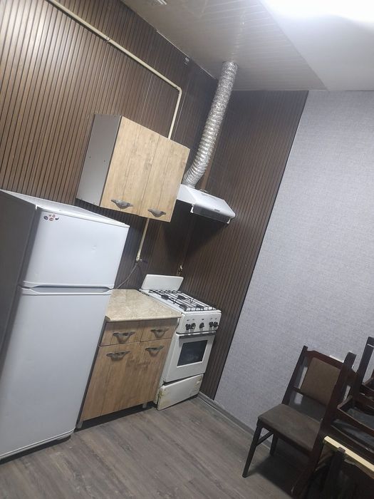 Yunusobod Novostroyka 1 xona 2 etan 26 kvadrat