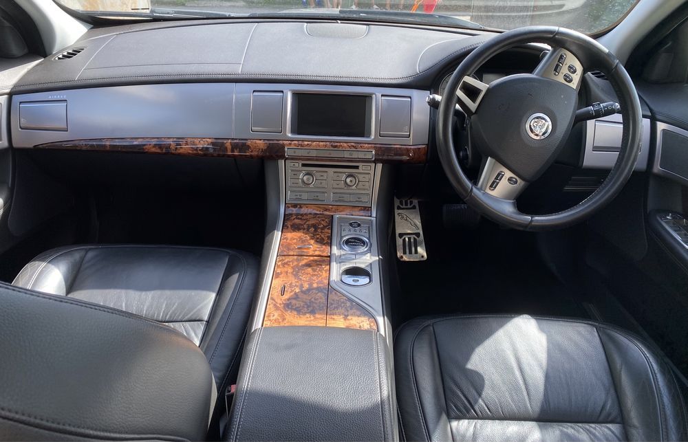 Jaguar XF 3.0 TDI 2010г - На Части