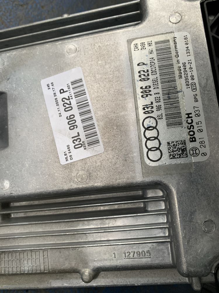 Calculator motor ECU Audi 03L906022P