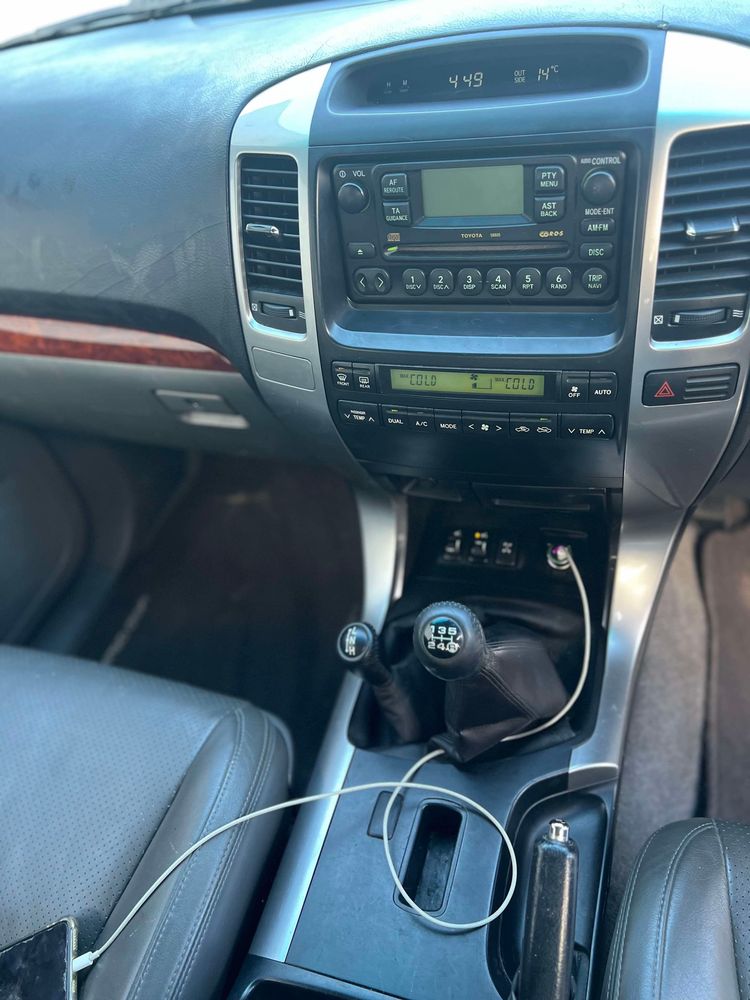 Toyota landruiser 3.0 D4D 4x4 7 loc blocaj sateliti an 2004